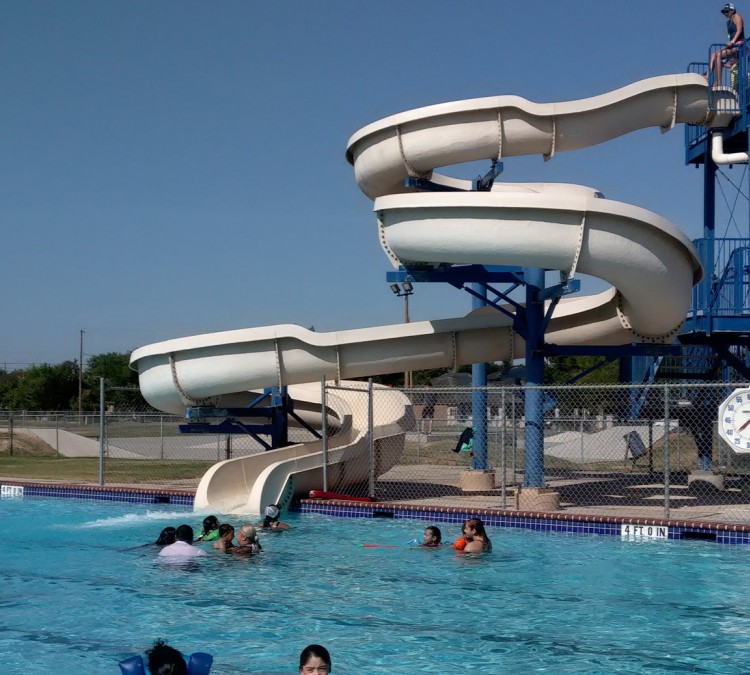 Mayberry Pool (Mission,&nbspTX)